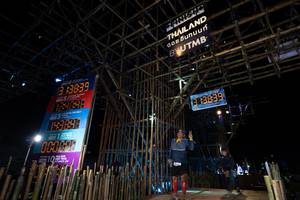 BIB: 33839, 9363, 813839, 743898, 2021
                            <button type="button" onclick="openModal(15981175)" class="btn btn-primary btn-sm float-right btn-popup" data-toggle="modal" data-target=".modal-high-quality">
                        <i class="fas fa-shopping-cart"></i> Add to Cart
                    </button>
                                            <button type="button" onclick="isThisMe(15981175, true)" class="btn btn-success btn-sm float-right btn-popup btn-isme hidden" data-toggle="tooltip" data-placement="bottom" title="นี่คือรูปของคุณใช่ไหม คลิกที่นี่เพื่อเอาเข้าอัลบั้ม">
                        <i class="fas fa-plus"></i> Add to album
                    </button>
                    <button type="button" onclick="isThisMe(15981175, false)" class="btn btn-warning btn-sm float-right btn-popup btn-isnotme hidden">
                        <i class="fas fa-ban"></i> Remove from album
                    </button>